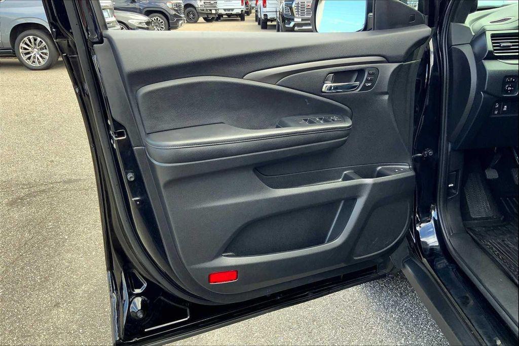 used 2021 Honda Passport car, priced at $26,652