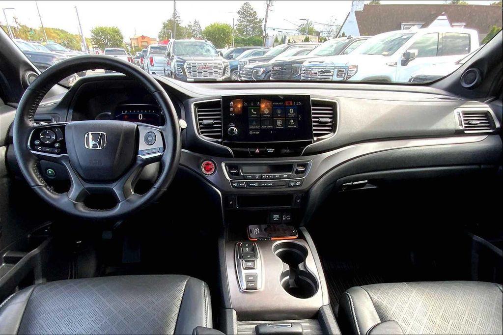 used 2021 Honda Passport car, priced at $26,652