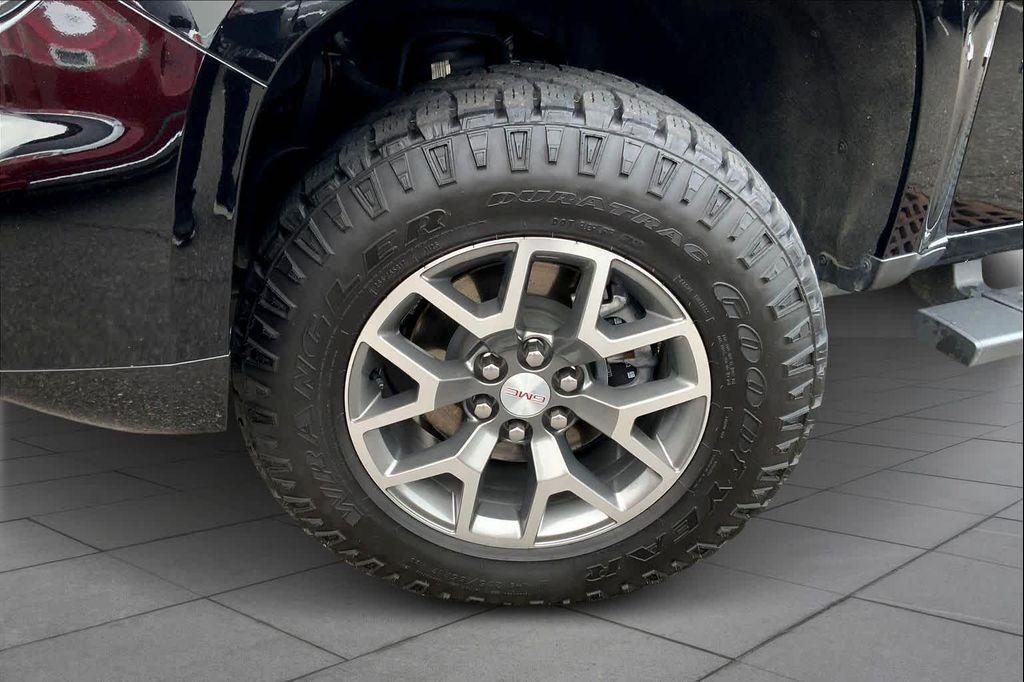 used 2022 GMC Canyon car, priced at $33,888