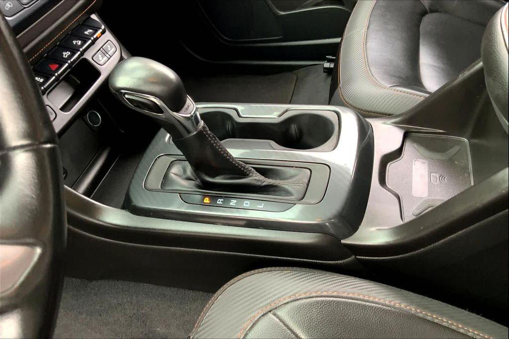 used 2022 GMC Canyon car, priced at $33,888