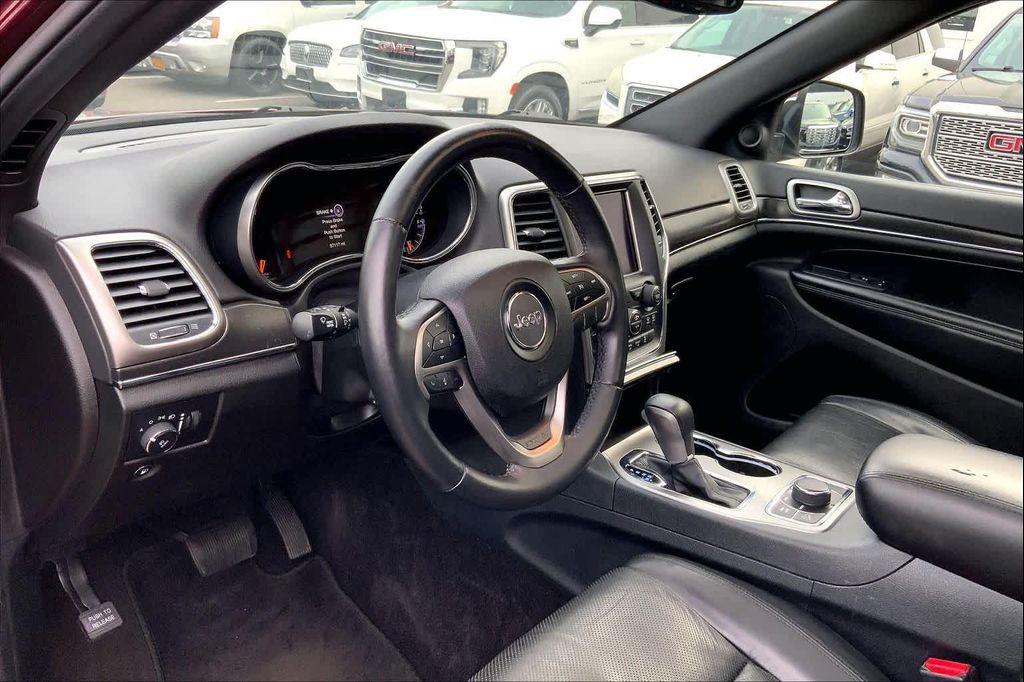 used 2018 Jeep Grand Cherokee car, priced at $17,990