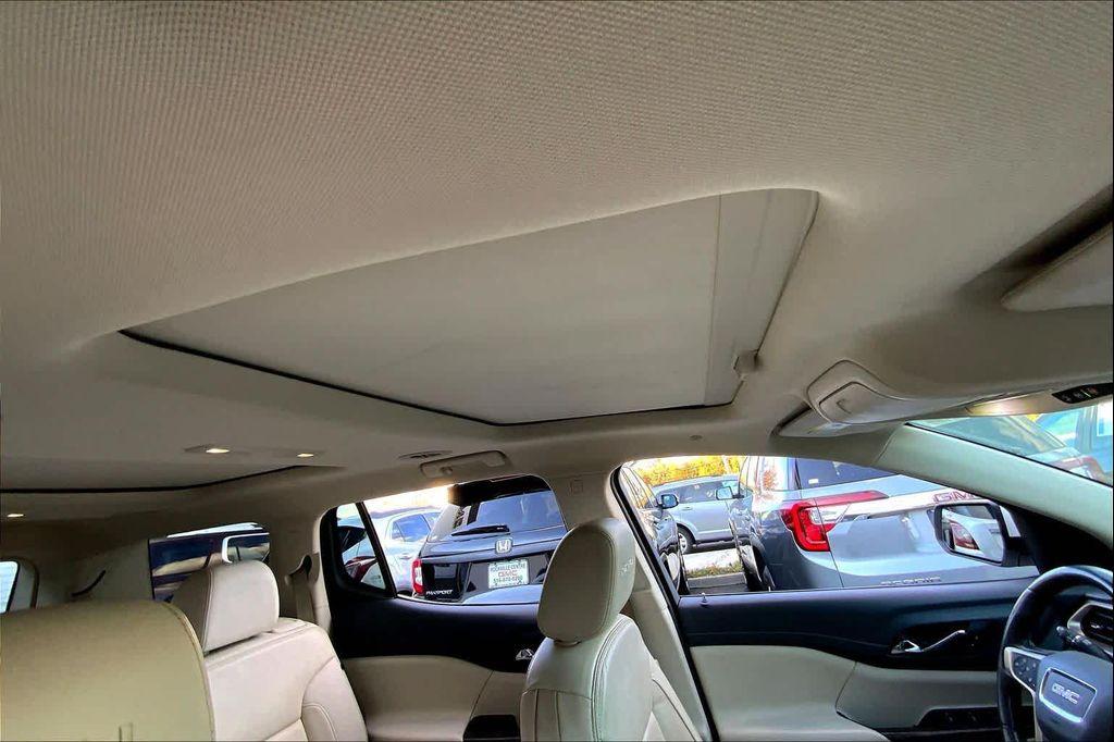 used 2020 GMC Acadia car, priced at $27,777