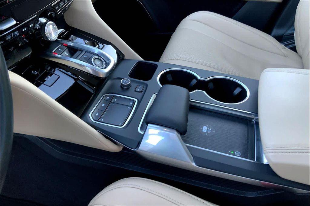 used 2022 Acura MDX car, priced at $38,998