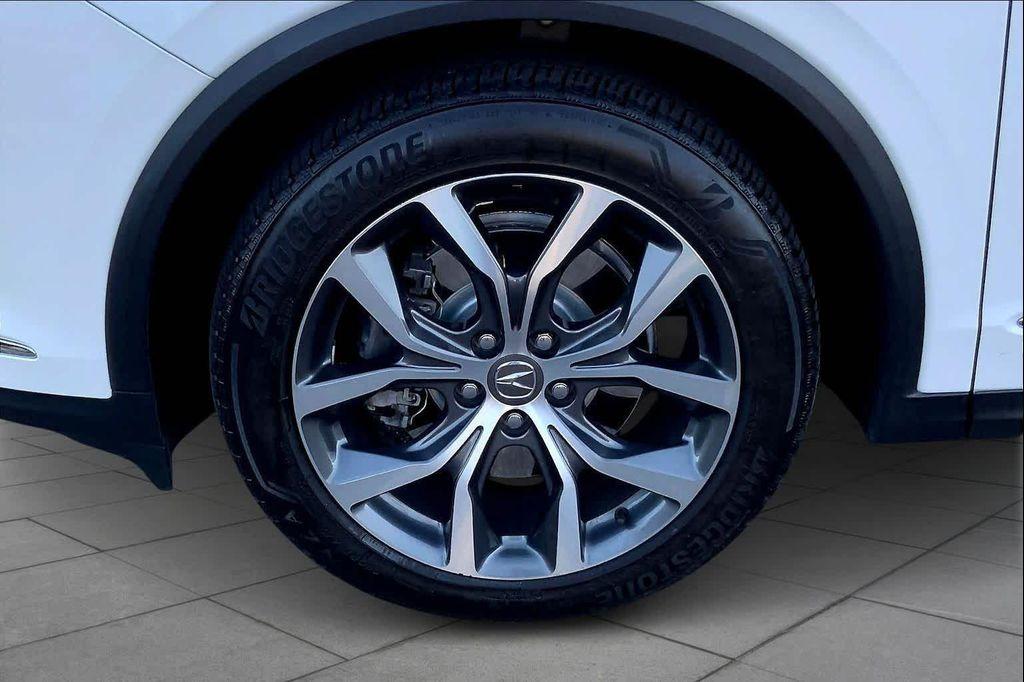 used 2022 Acura MDX car, priced at $38,998