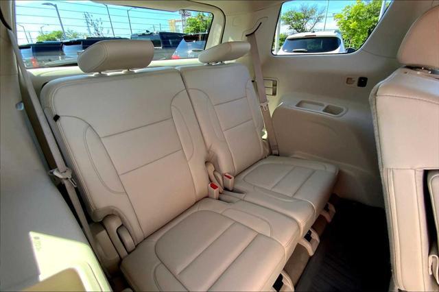 used 2022 GMC Acadia car, priced at $34,644