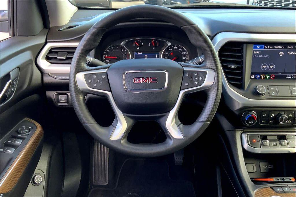 used 2023 GMC Acadia car, priced at $27,724