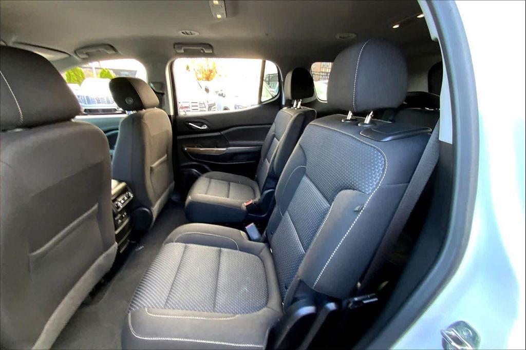 used 2023 GMC Acadia car, priced at $27,724