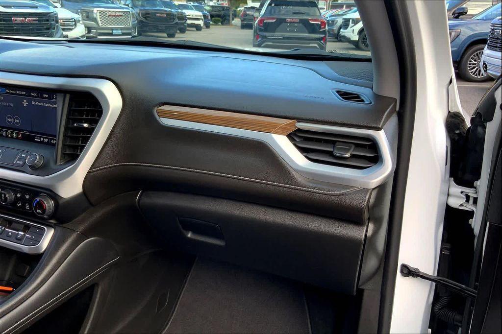 used 2023 GMC Acadia car, priced at $27,724