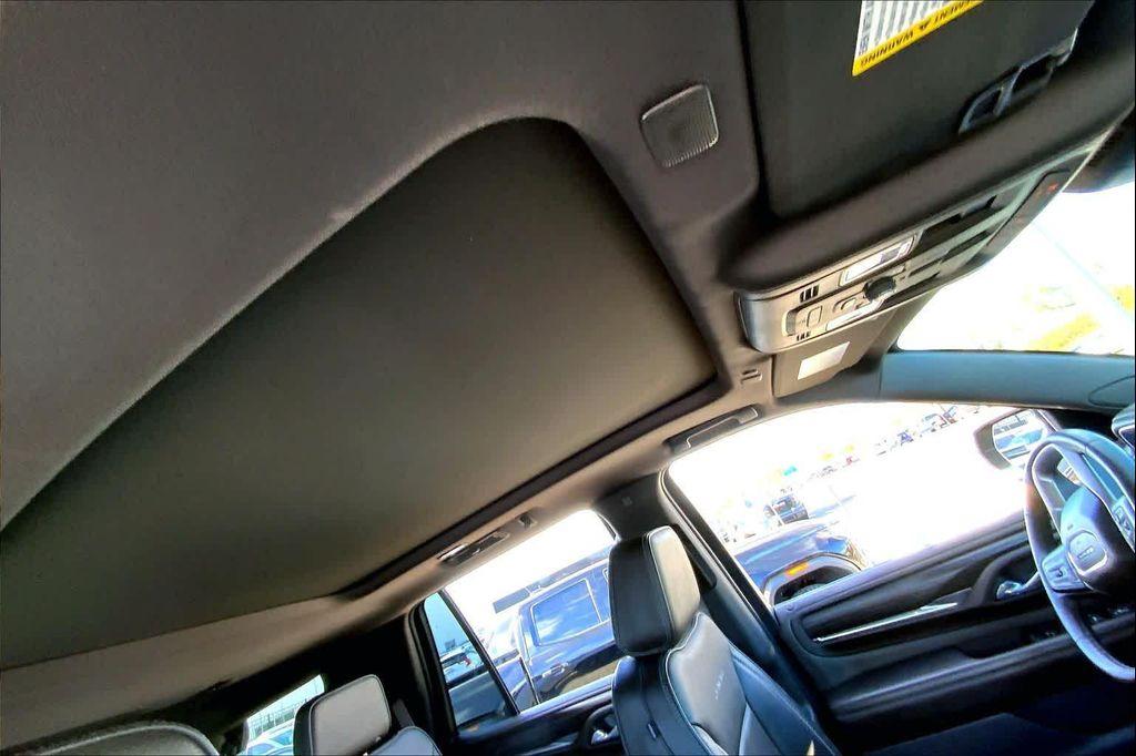 used 2023 GMC Yukon car, priced at $57,777