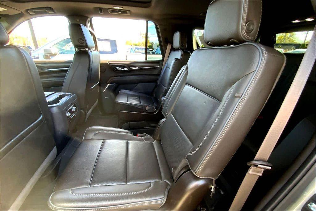 used 2023 GMC Yukon car, priced at $57,777