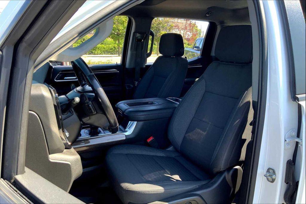 used 2022 Chevrolet Silverado 1500 car, priced at $42,999