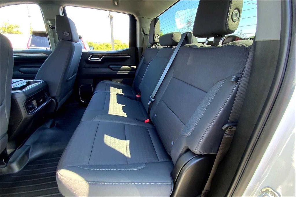 used 2022 Chevrolet Silverado 1500 car, priced at $42,999