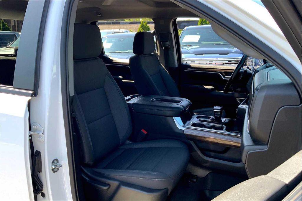 used 2022 Chevrolet Silverado 1500 car, priced at $42,999