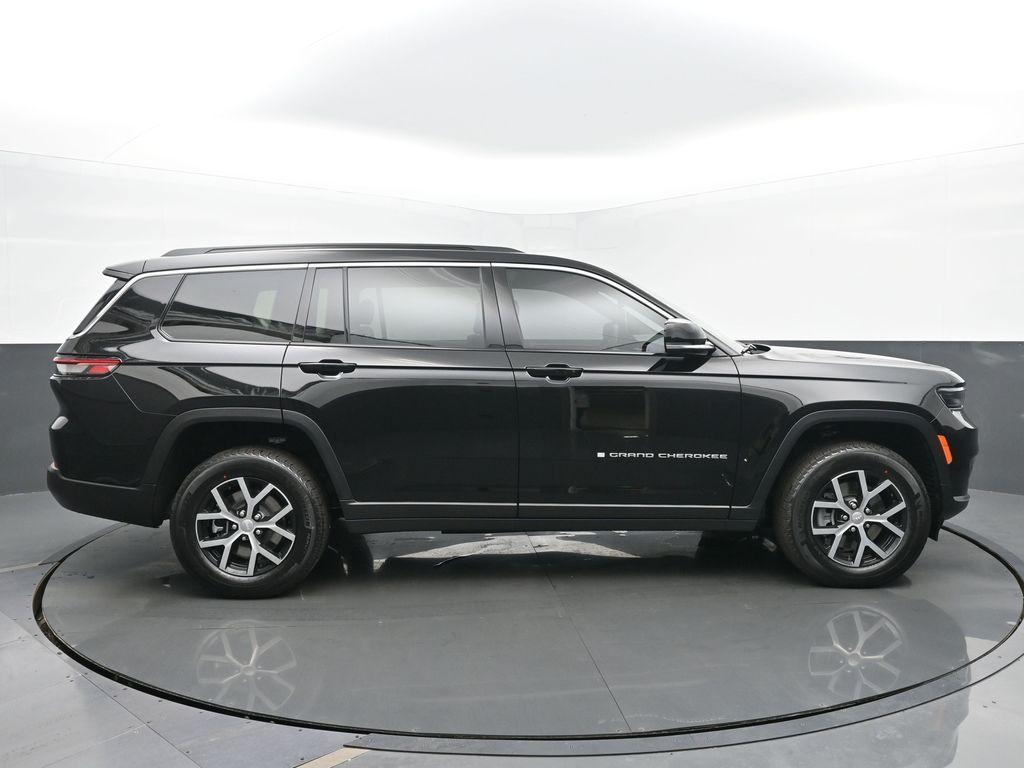 new 2025 Jeep Grand Cherokee L car, priced at $45,245
