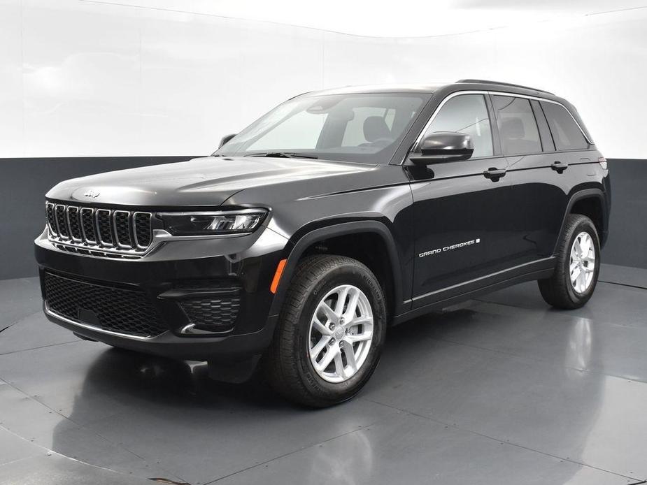 new 2024 Jeep Grand Cherokee car, priced at $40,972