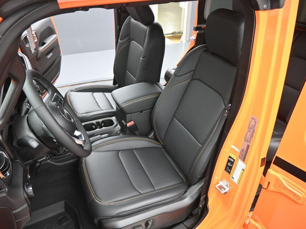 new 2025 Jeep Wrangler car, priced at $56,542