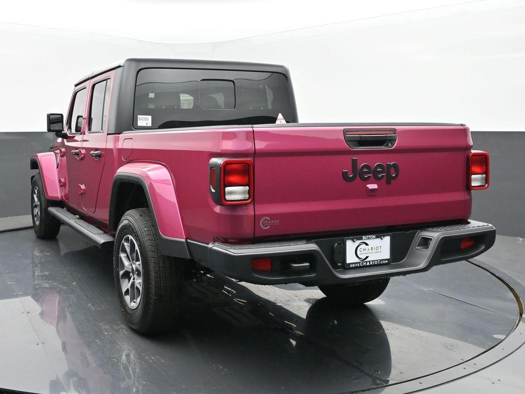 new 2024 Jeep Gladiator car, priced at $50,307