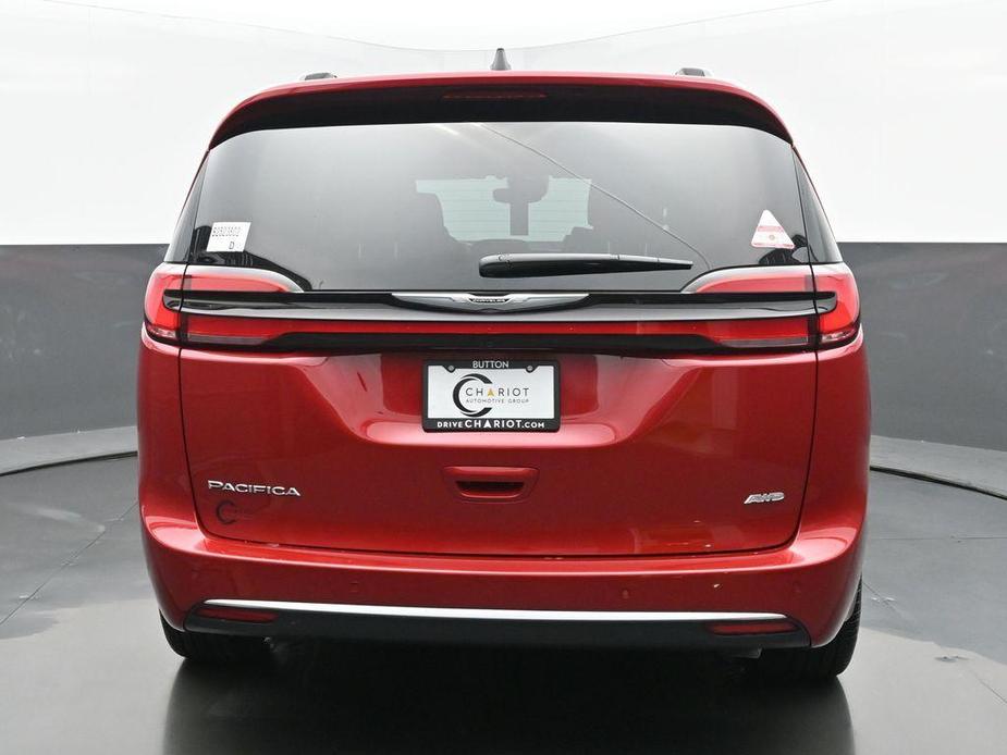 new 2025 Chrysler Pacifica car, priced at $56,866