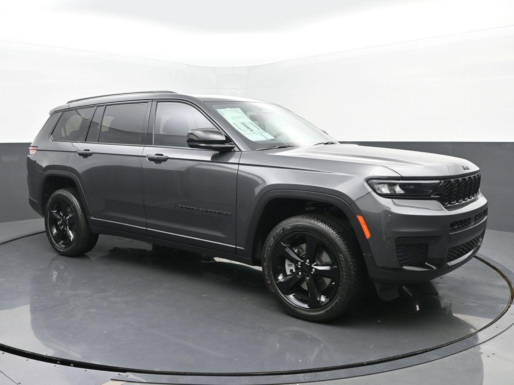 new 2025 Jeep Grand Cherokee L car, priced at $47,770