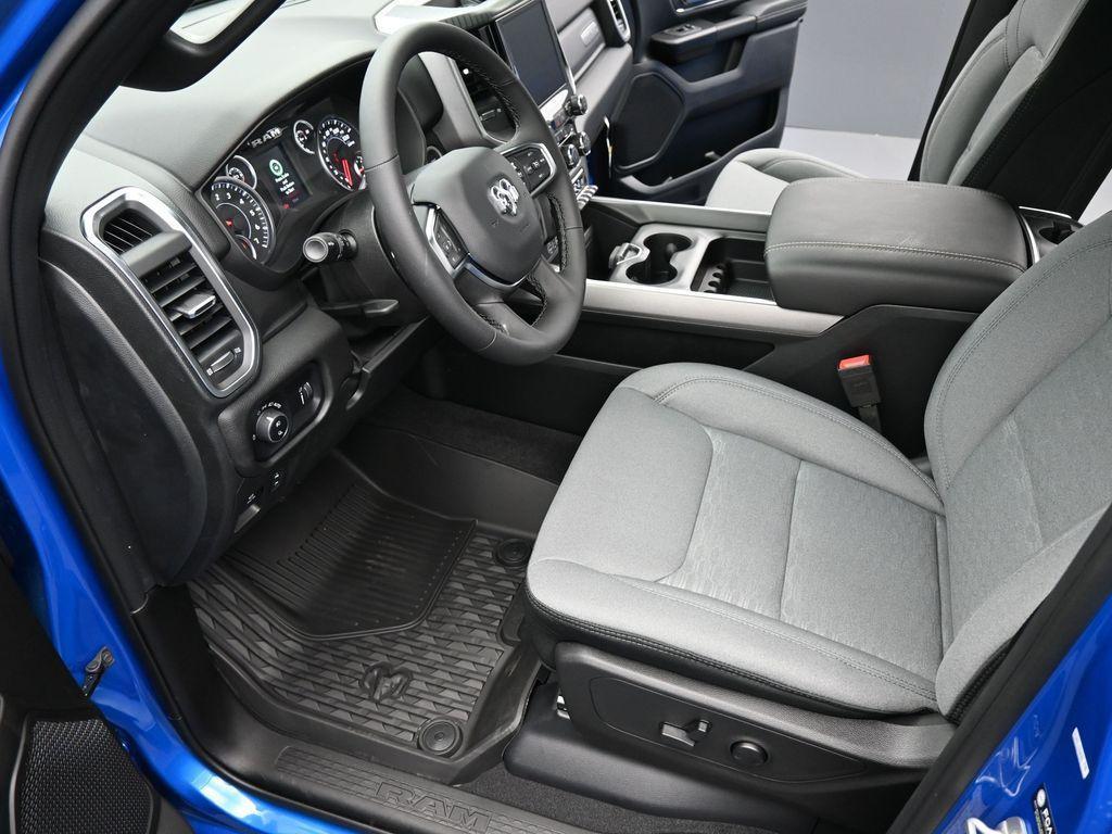 new 2025 Ram 1500 car, priced at $53,453