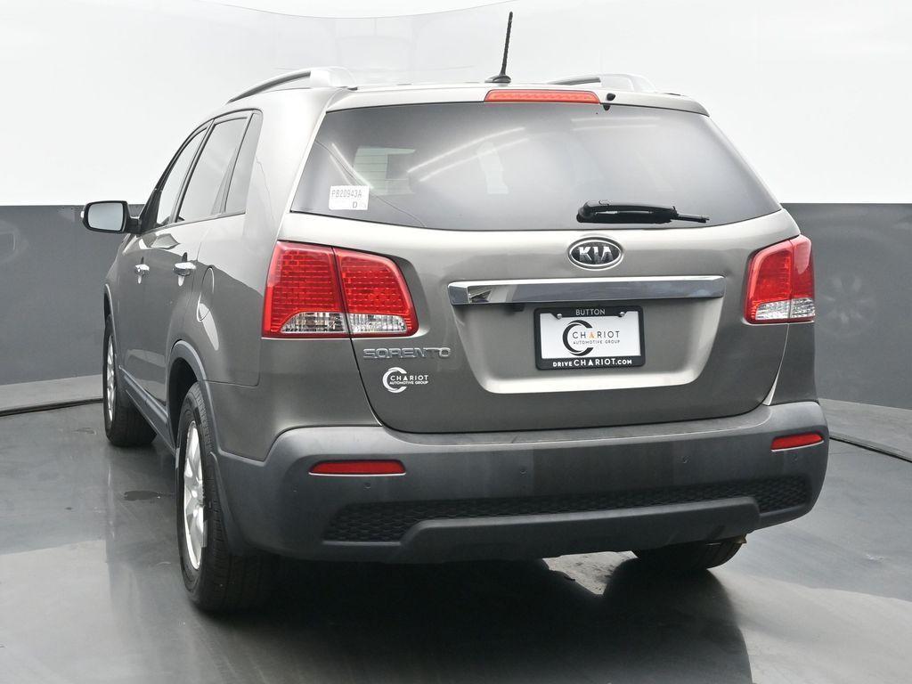 used 2013 Kia Sorento car, priced at $7,300