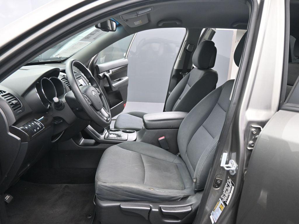 used 2013 Kia Sorento car, priced at $7,300