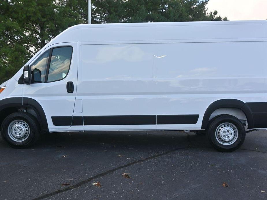 new 2024 Ram ProMaster 2500 car, priced at $47,712