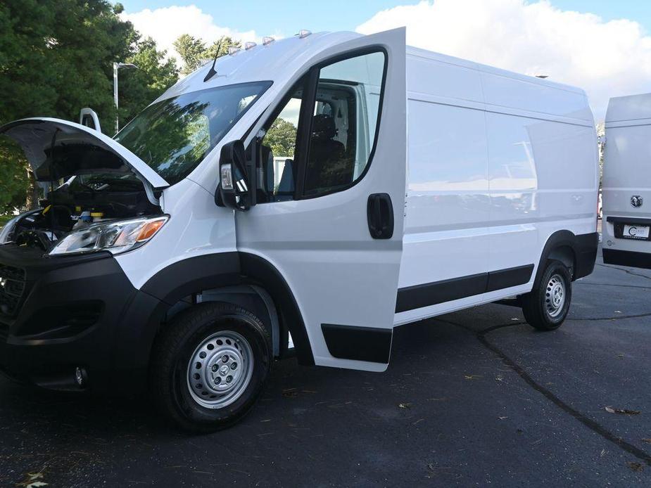 new 2024 Ram ProMaster 2500 car, priced at $47,712