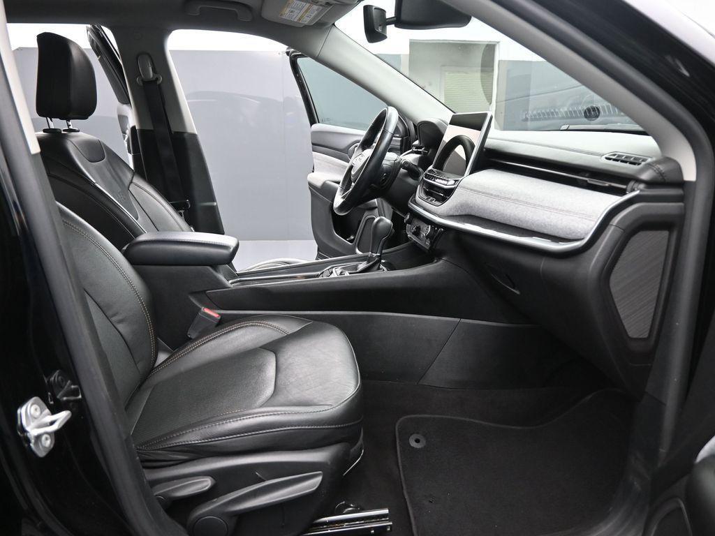 used 2022 Jeep Compass car, priced at $22,999