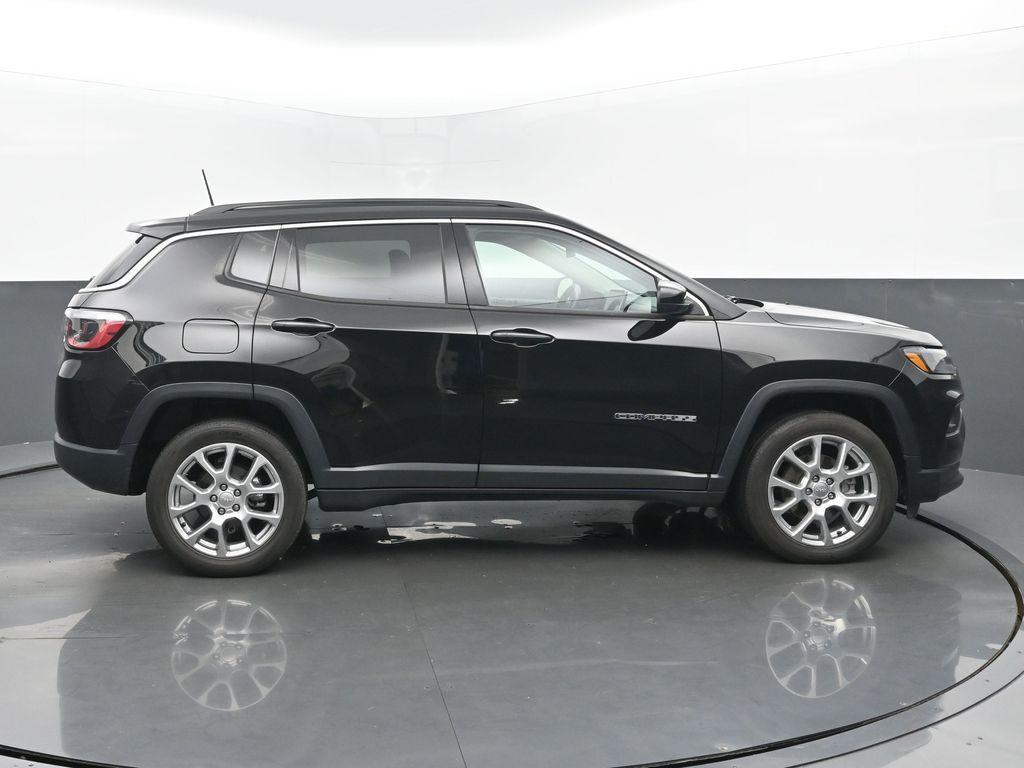used 2022 Jeep Compass car, priced at $22,999