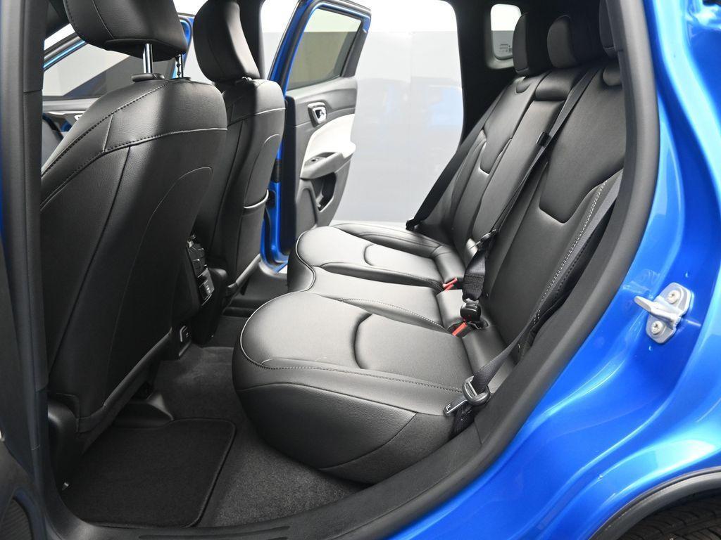 new 2025 Jeep Compass car, priced at $31,438