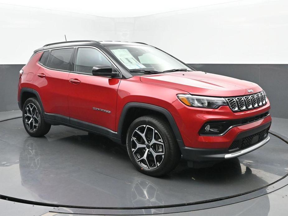 new 2025 Jeep Compass car, priced at $31,659