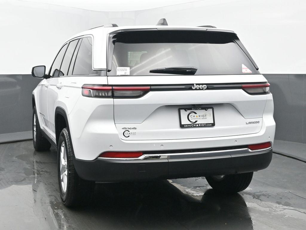 new 2025 Jeep Grand Cherokee car, priced at $39,621