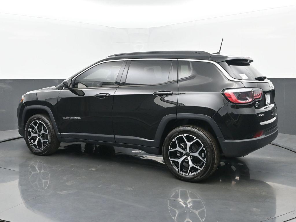 new 2025 Jeep Compass car, priced at $32,318