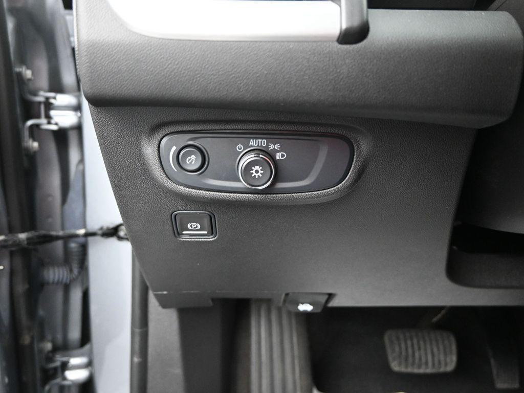used 2024 GMC Terrain car, priced at $24,999