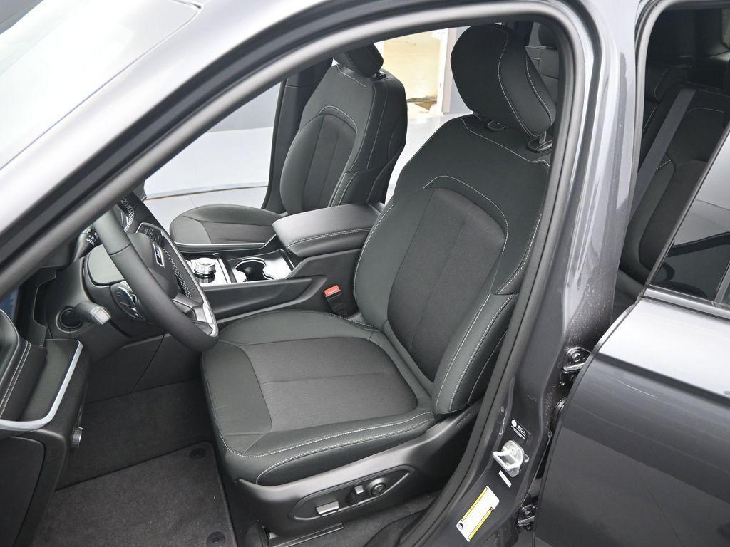 new 2025 Jeep Grand Cherokee car, priced at $40,187
