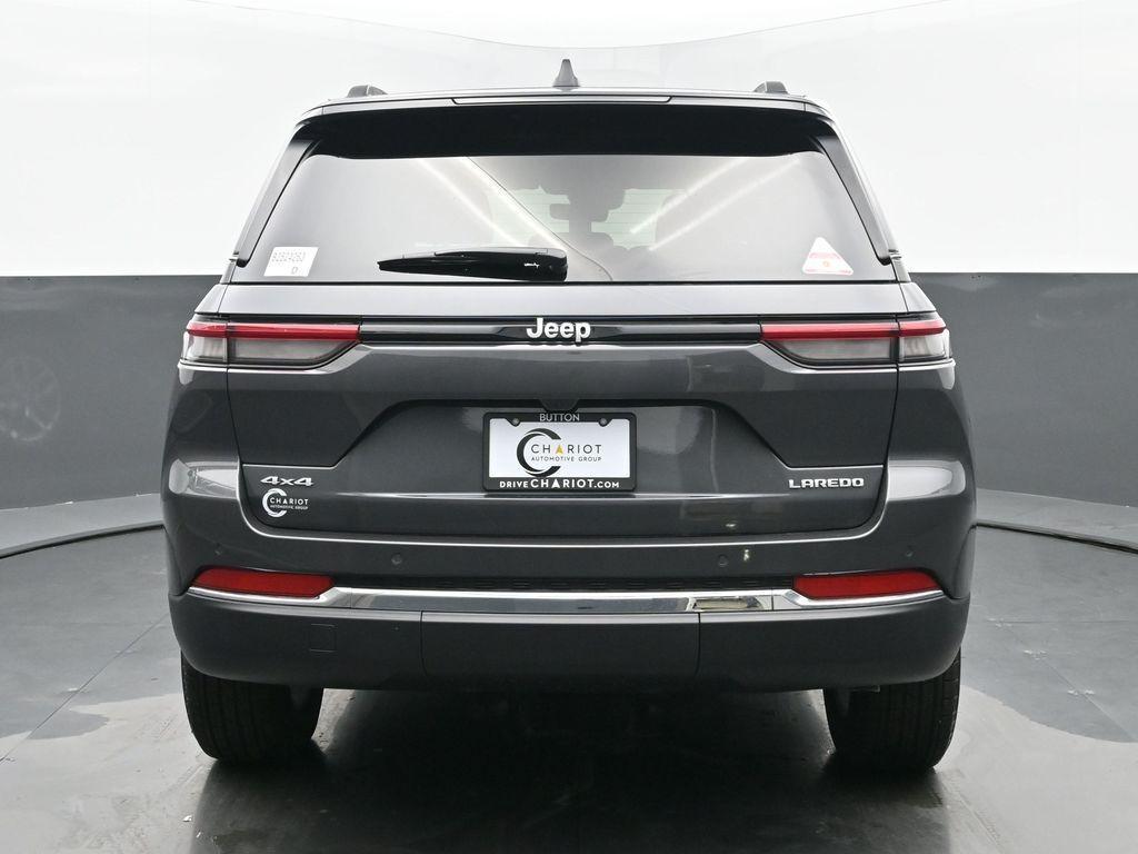 new 2025 Jeep Grand Cherokee car, priced at $40,187