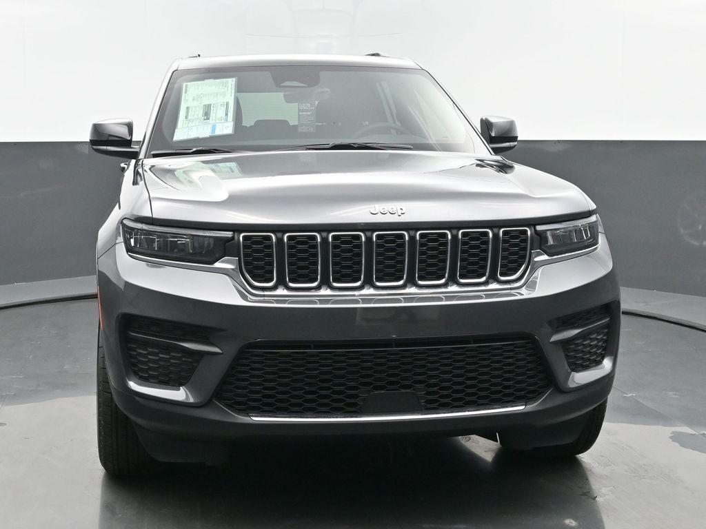 new 2025 Jeep Grand Cherokee car, priced at $40,187