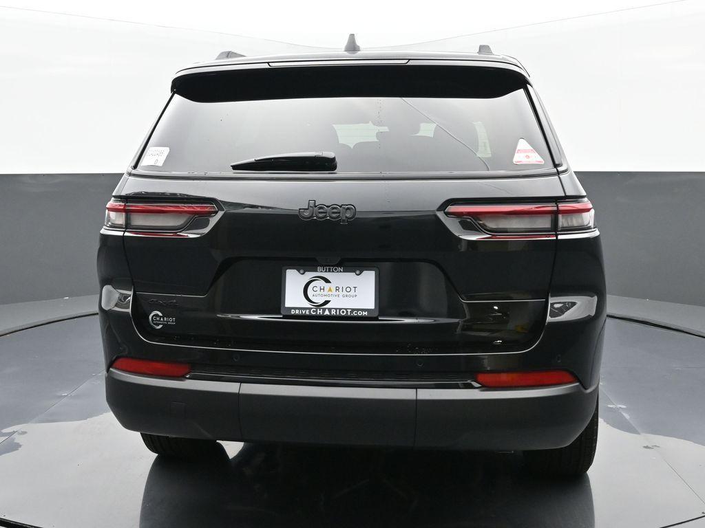 new 2024 Jeep Grand Cherokee L car, priced at $42,470