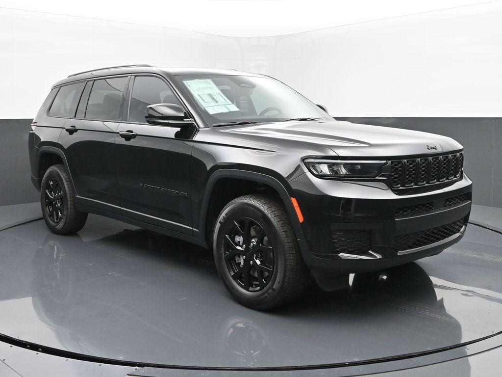 new 2024 Jeep Grand Cherokee L car, priced at $42,470