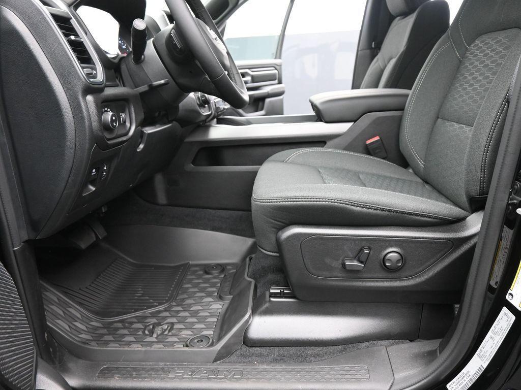 new 2025 Ram 1500 car, priced at $50,482