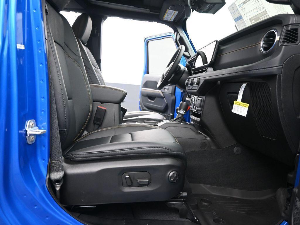 new 2025 Jeep Wrangler car, priced at $56,144