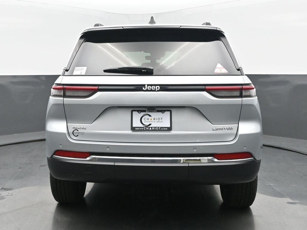 new 2025 Jeep Grand Cherokee car, priced at $48,371