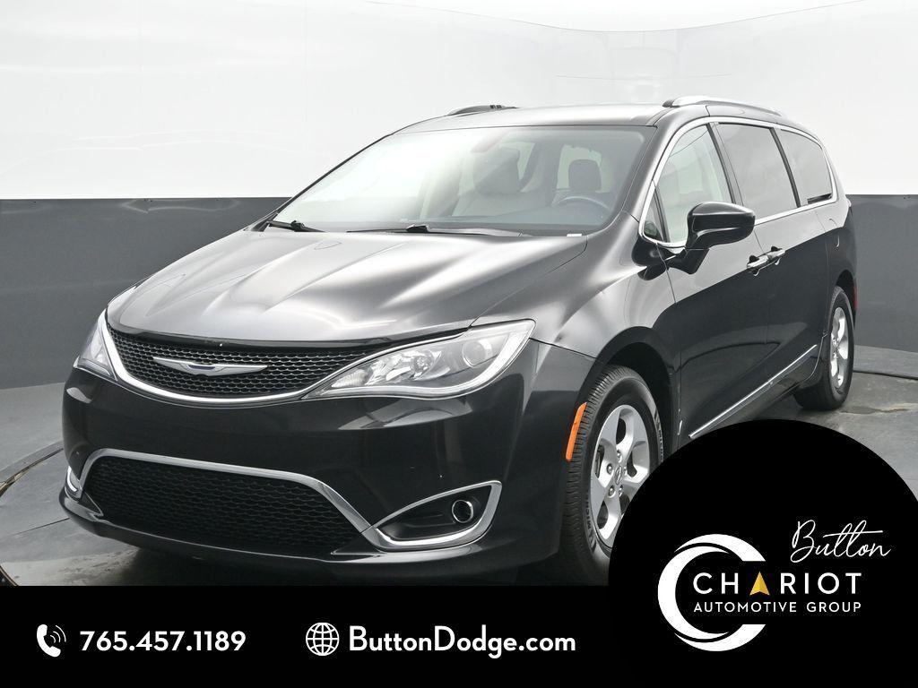 used 2017 Chrysler Pacifica car, priced at $15,900