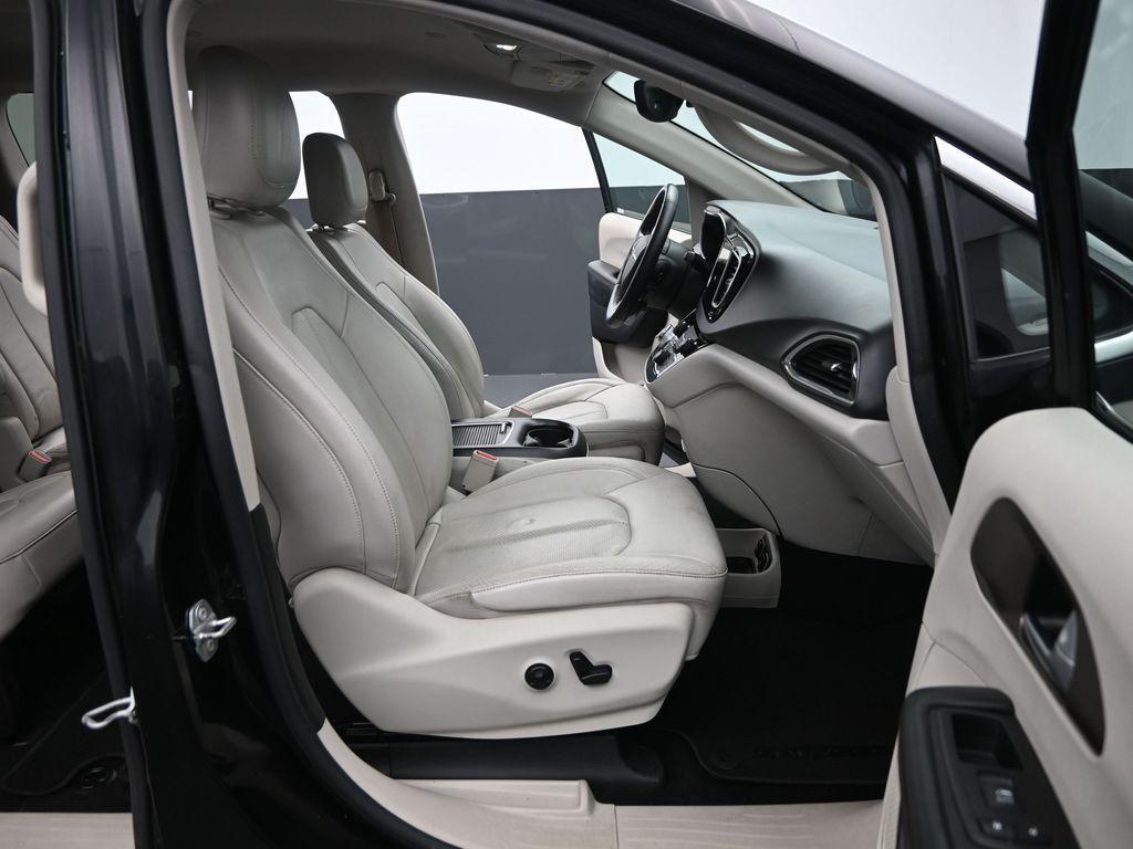 used 2017 Chrysler Pacifica car, priced at $15,900