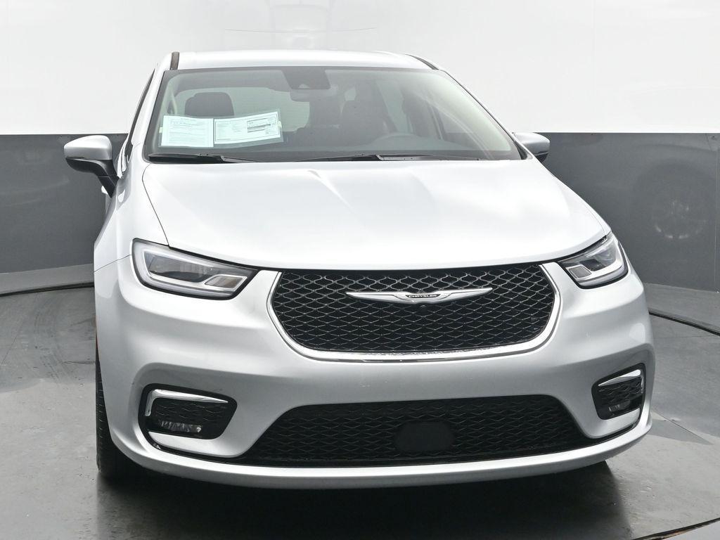 used 2023 Chrysler Pacifica car, priced at $35,999