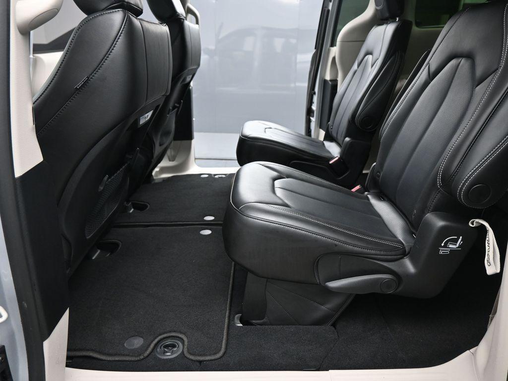 used 2023 Chrysler Pacifica car, priced at $35,999