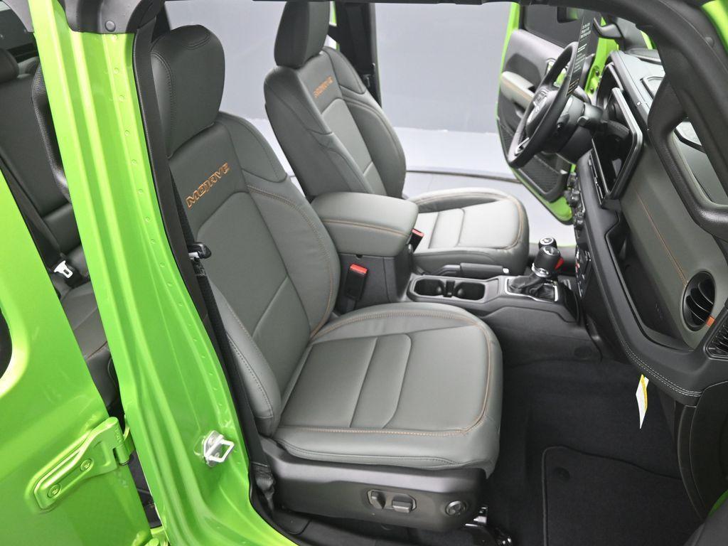 new 2025 Jeep Gladiator car, priced at $56,226