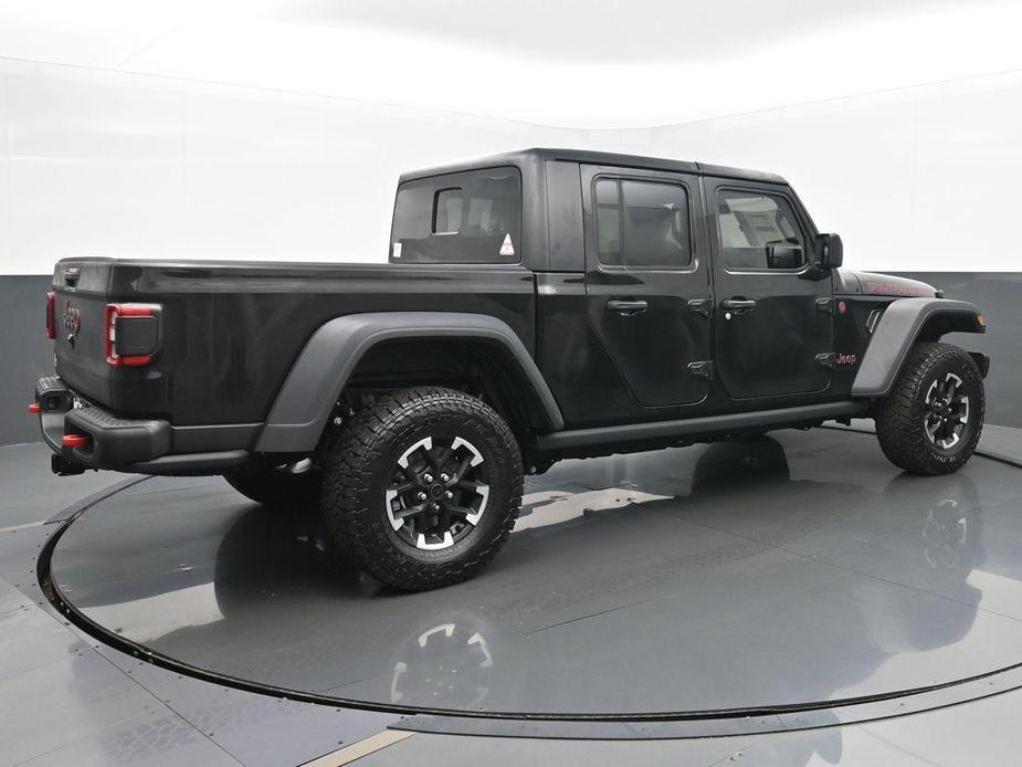 new 2025 Jeep Gladiator car, priced at $62,578