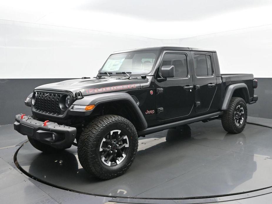 new 2025 Jeep Gladiator car, priced at $62,578